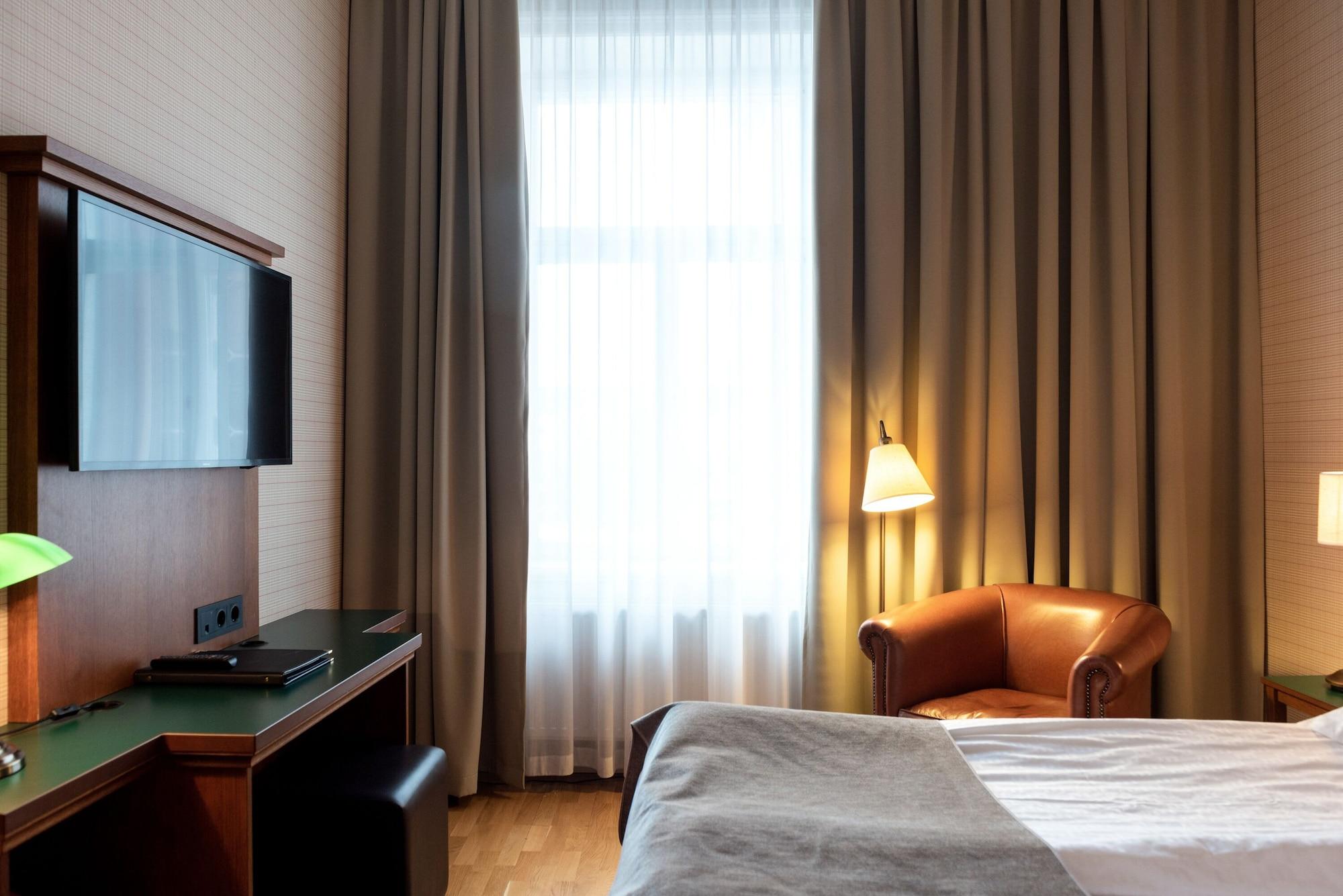 Hotel Bishops Arms Koeping Экстерьер фото