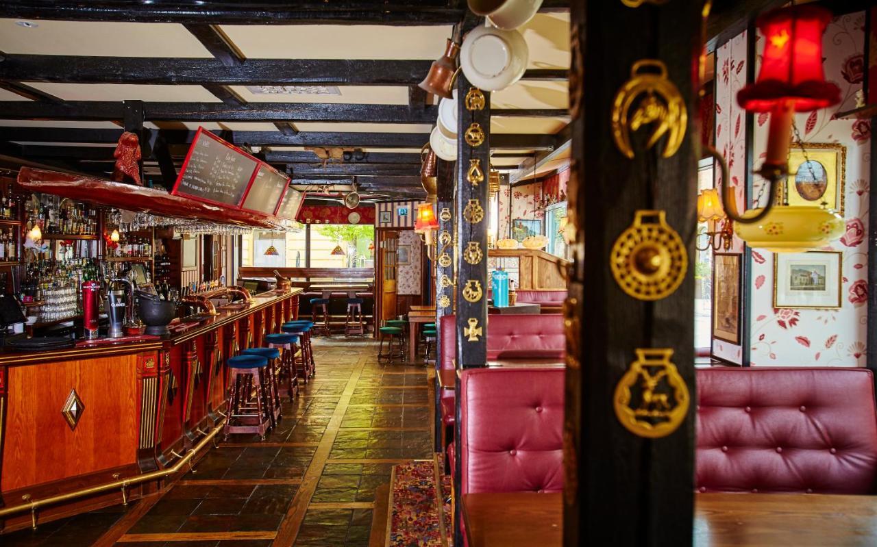 Hotel Bishops Arms Koeping Экстерьер фото
